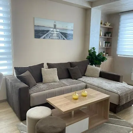 Apartment Sara Lux *